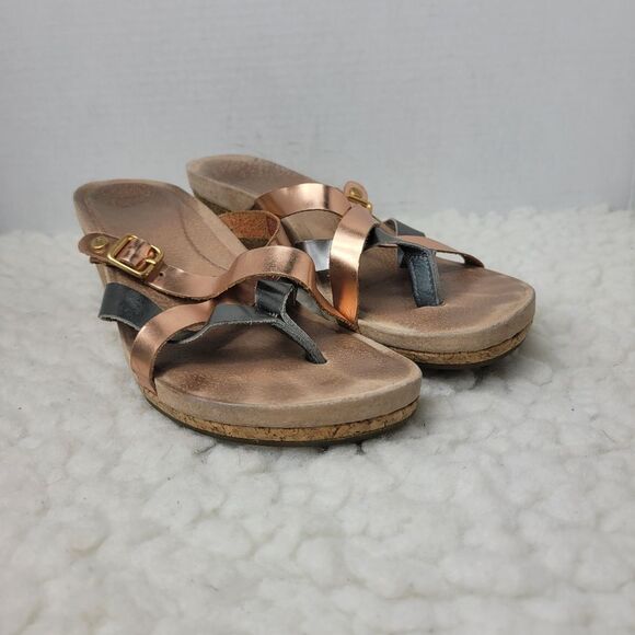 UGG Australia Adalie Women's Wedge Sandals Size 8 Rose/Pewter Leather 1007232 - Picture 1 of 10